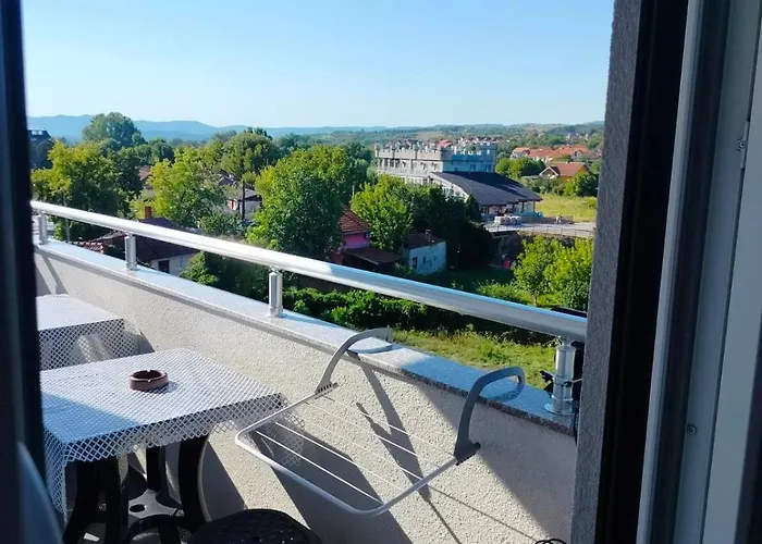 아파트 Dimitrije 15 소코 반자